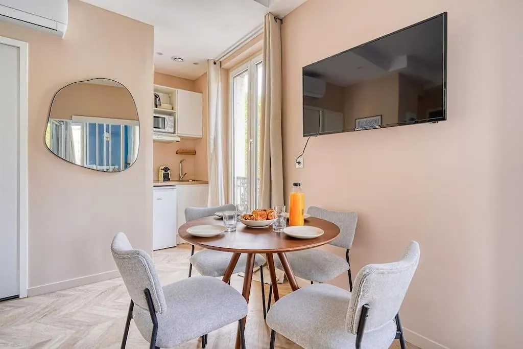 Appartement Colore Wagram - II Parijs